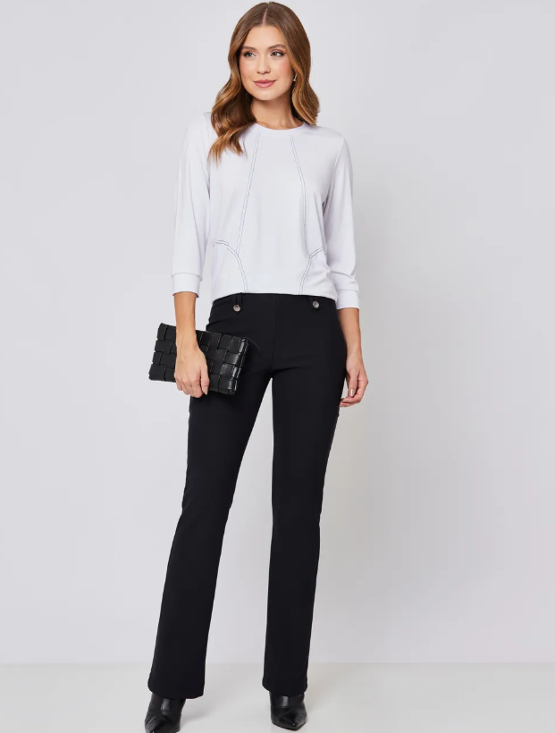 Como Usar a Calça Preta Feminina para Criar Looks Elegantes e Atuais?